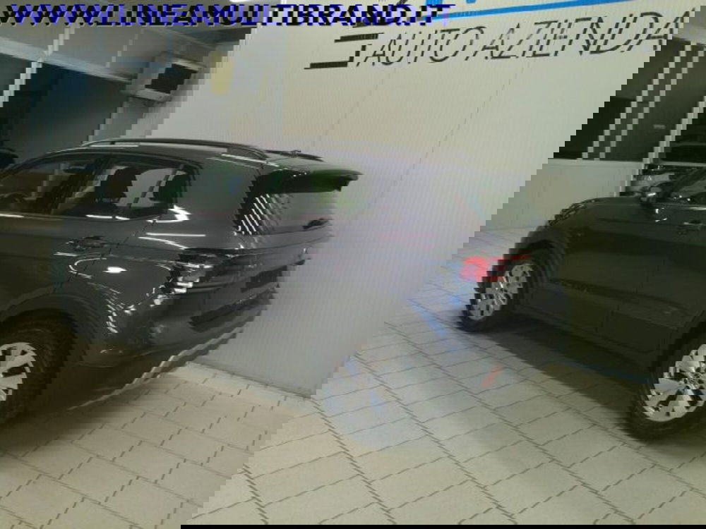 Volkswagen T-Cross usata a Piacenza (16)