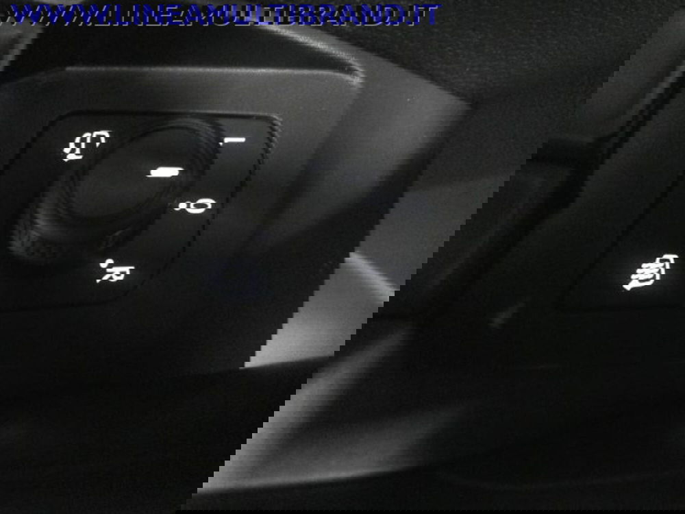 Volkswagen T-Cross usata a Piacenza (9)