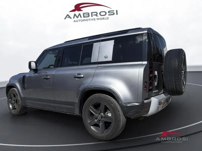 Land Rover Defender usata a Perugia (4)
