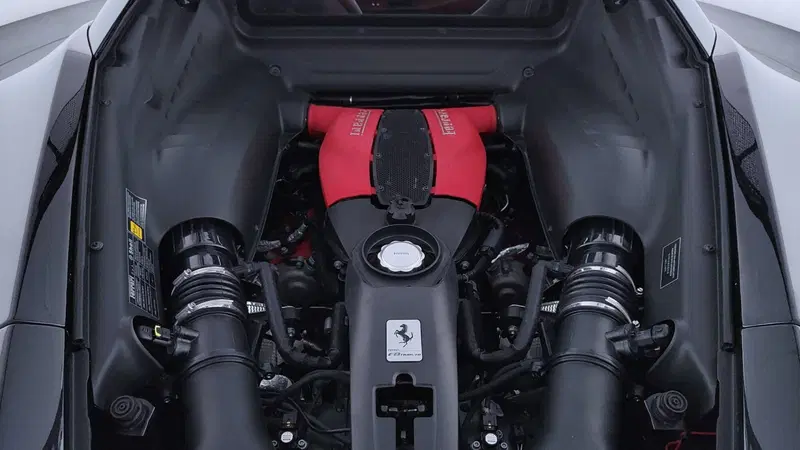 Ferrari F8 Coupé usata a Perugia (10)