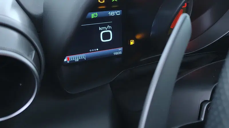 Ferrari F8 Coupé usata a Perugia (15)