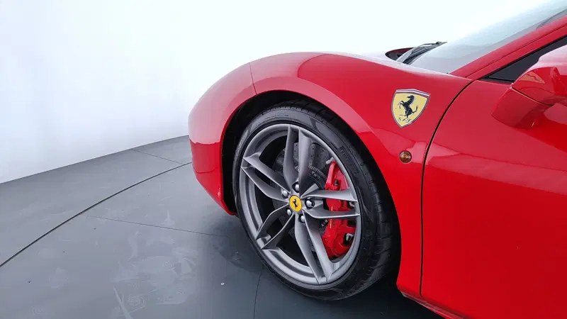 Ferrari 488 Coupé usata a Perugia (10)