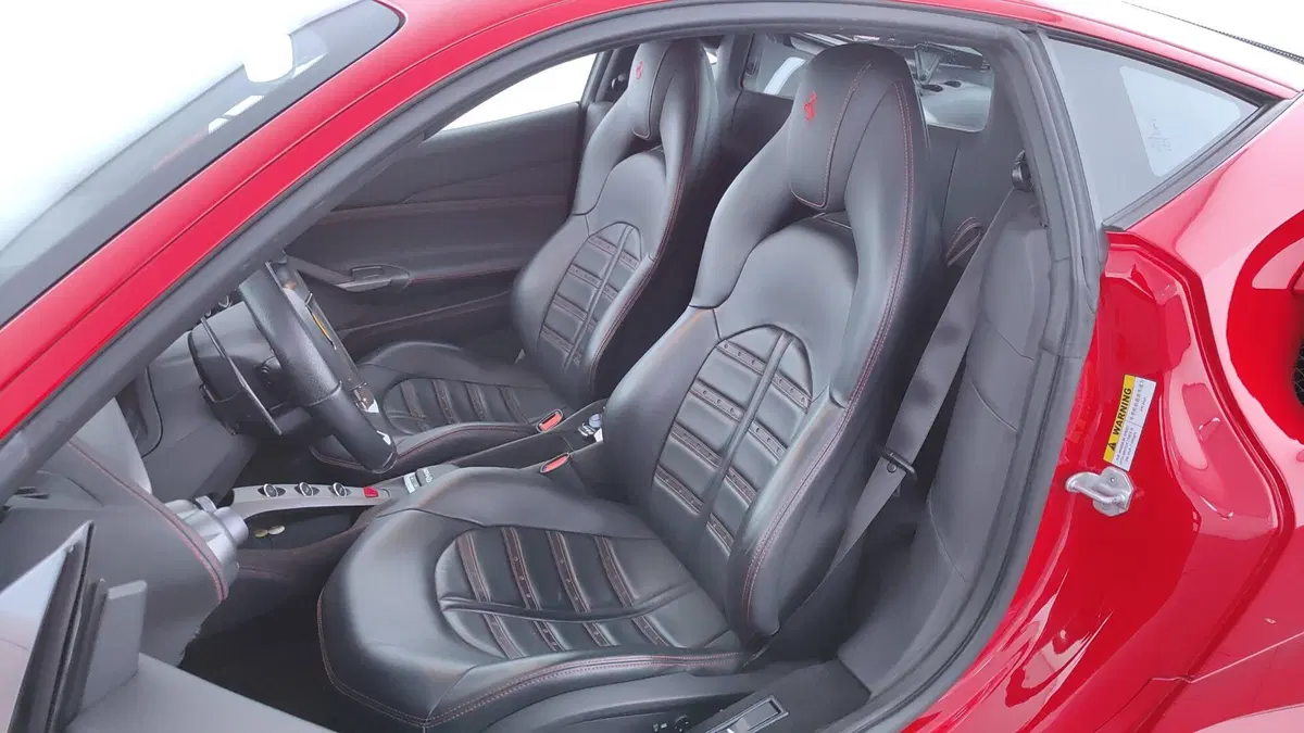 Ferrari 488 Coupé usata a Perugia (13)