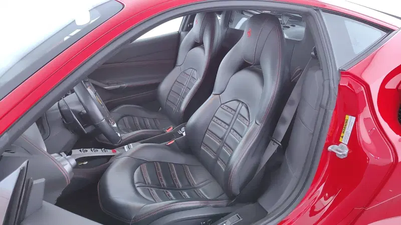 Ferrari 488 Coupé usata a Perugia (13)