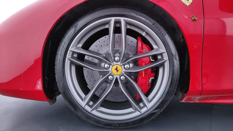 Ferrari 488 Coupé usata a Perugia (9)