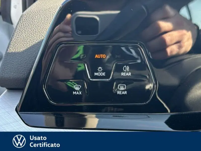 Volkswagen Golf Variant usata a Vicenza (13)