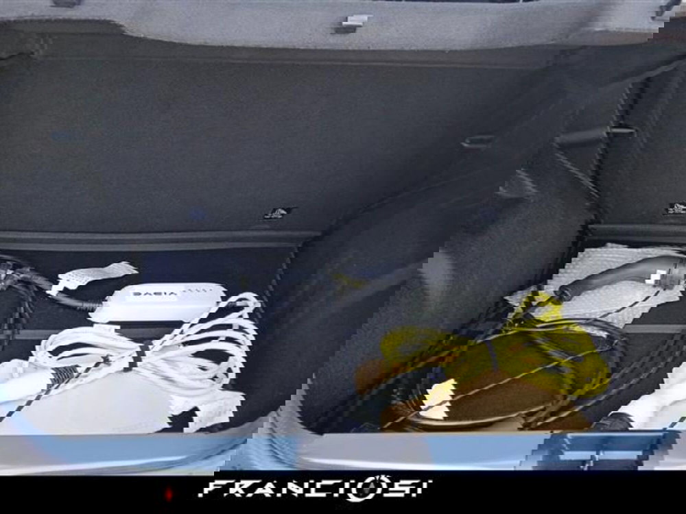 Dacia Spring usata a Modena (13)