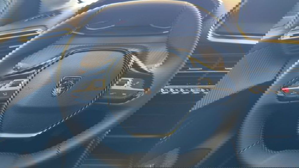 Peugeot 208 nuova a Torino (12)