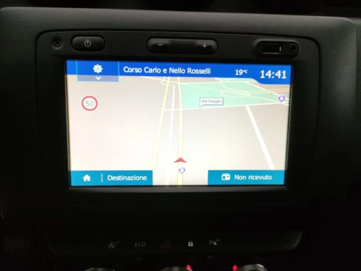 Dacia Duster usata a Torino (15)