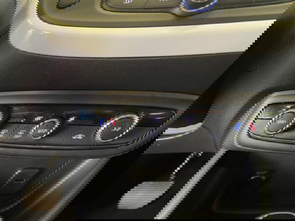 Opel Crossland usata a Torino (16)