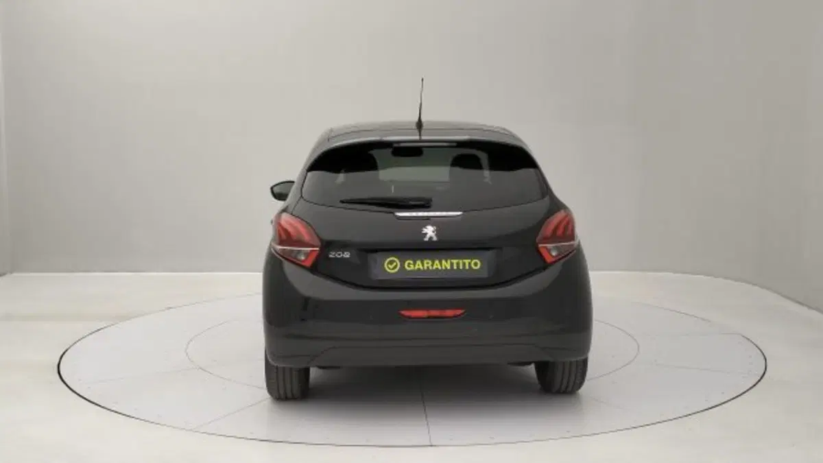 Peugeot 208 usata a Torino (4)