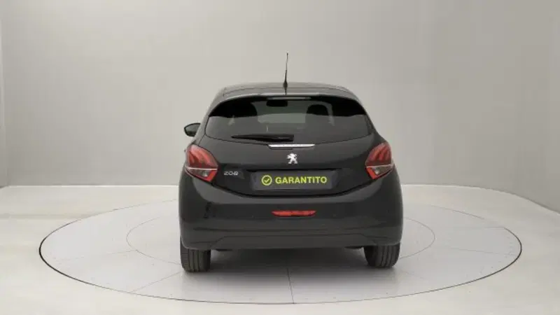 Peugeot 208 usata a Torino (4)