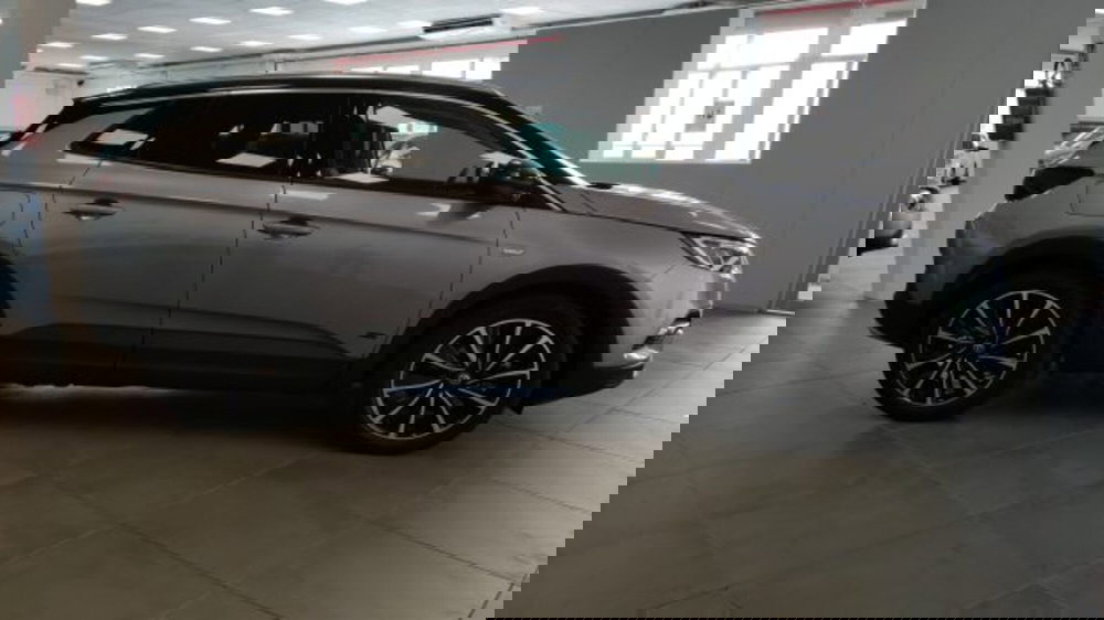 Opel Grandland X usata a Torino (5)