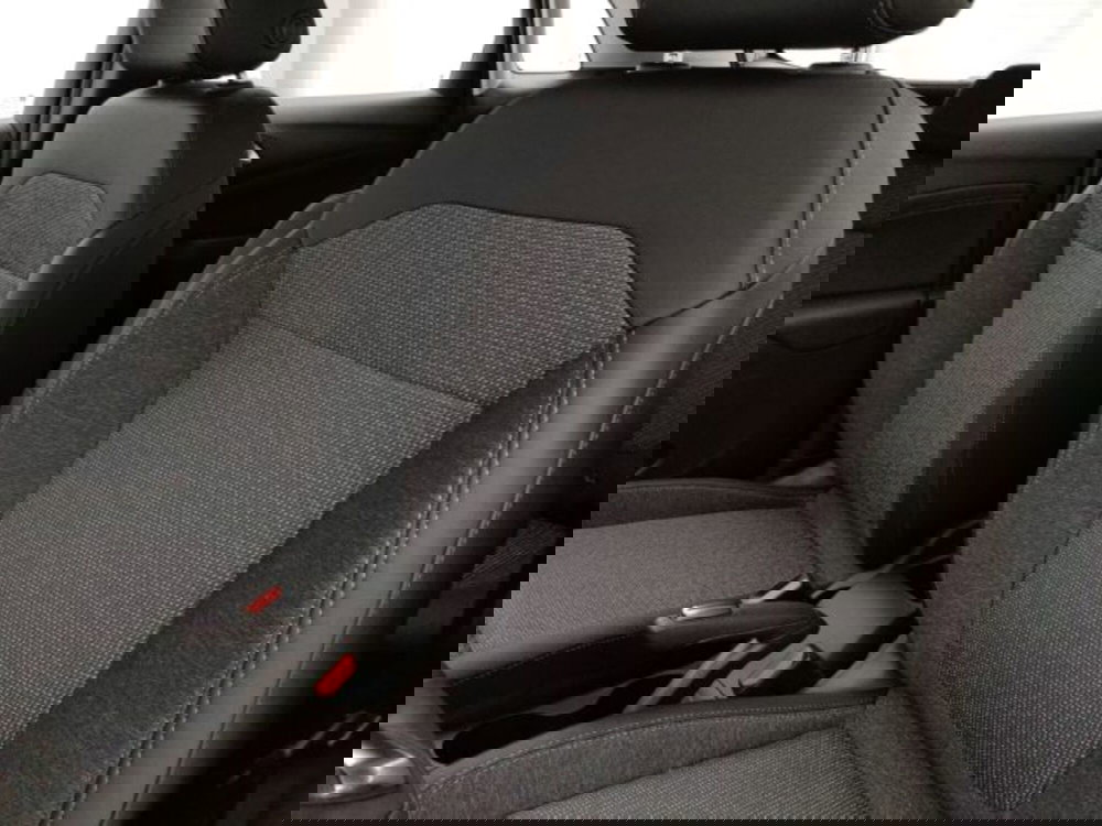 Opel Crossland nuova a Torino (13)