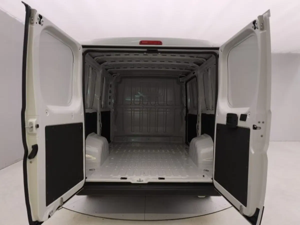 Citroen Jumper Furgone nuova a Torino (16)