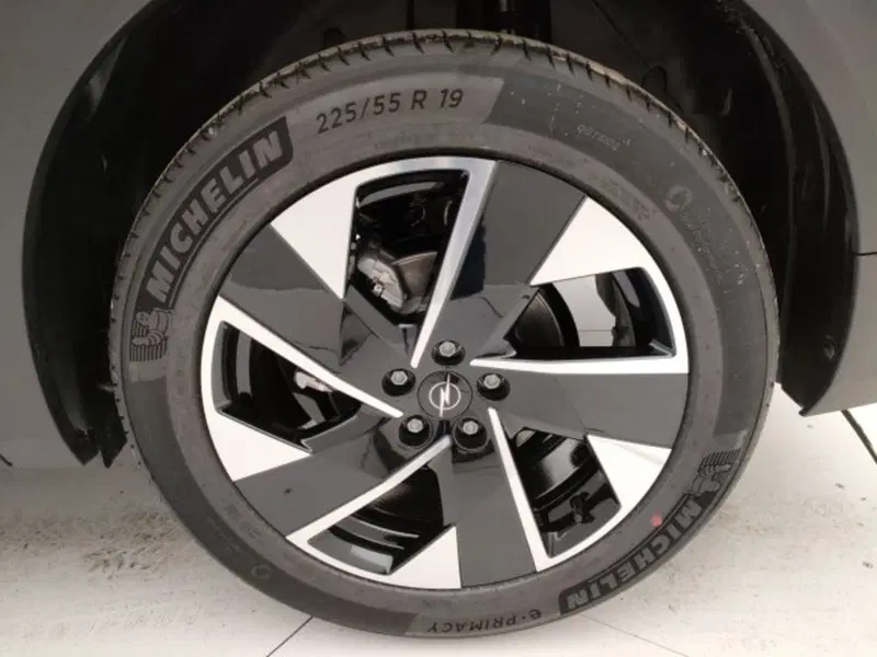 Opel Grandland nuova a Torino (17)