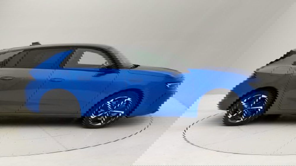 Opel Astra nuova a Torino (6)