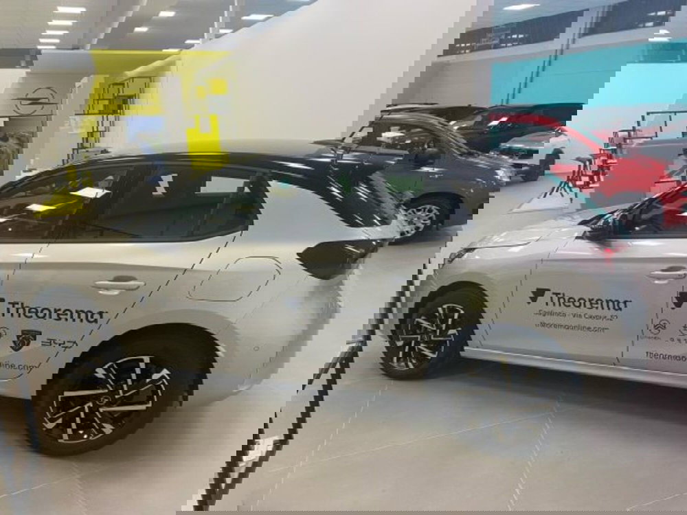 Opel Corsa nuova a Torino (2)