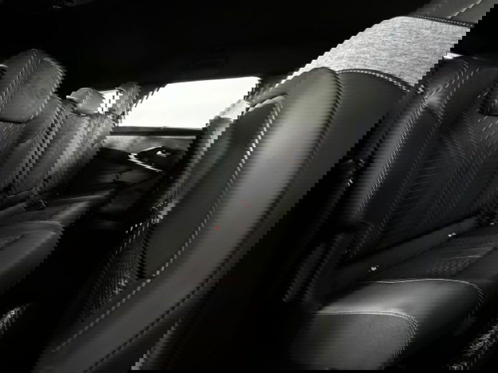 Peugeot 5008 nuova a Torino (15)