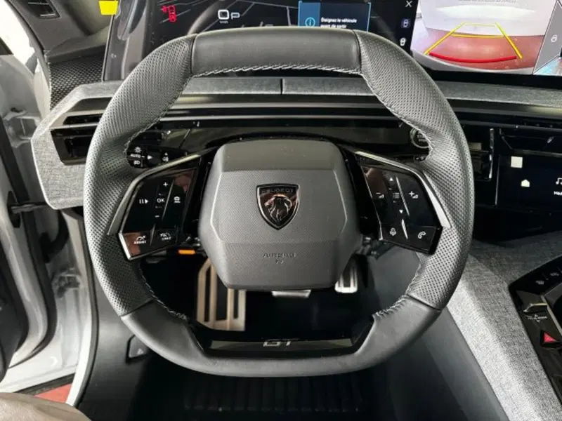 Peugeot 5008 nuova a Torino (16)