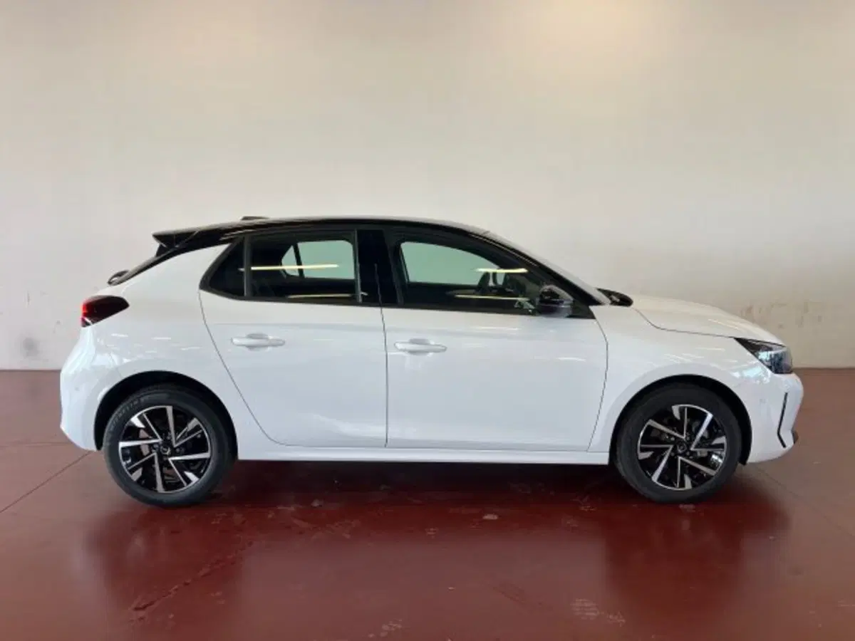 Opel Corsa nuova a Torino (6)