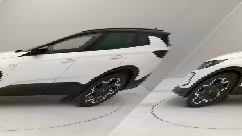 Opel Grandland nuova a Torino (2)