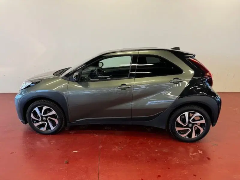 Toyota Aygo X usata a Torino (2)