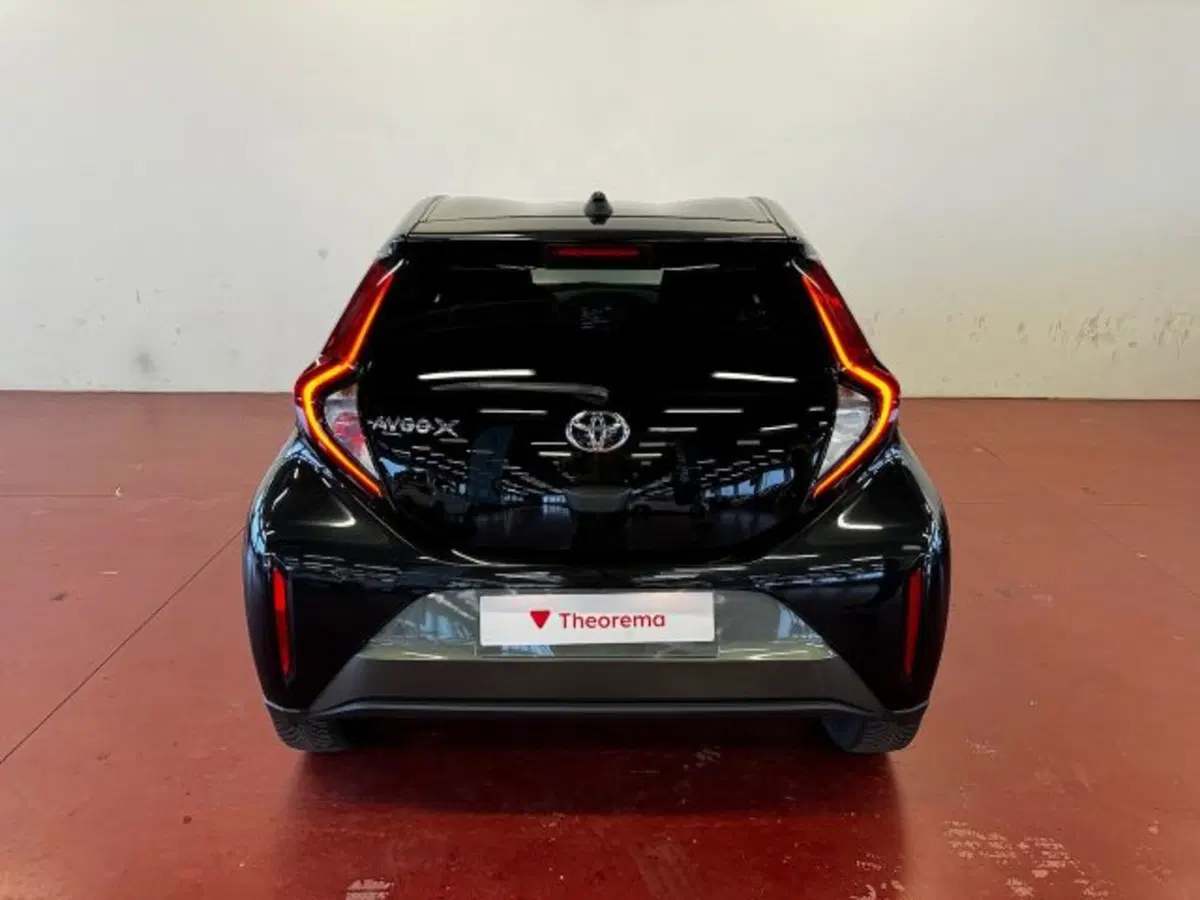 Toyota Aygo X usata a Torino (4)