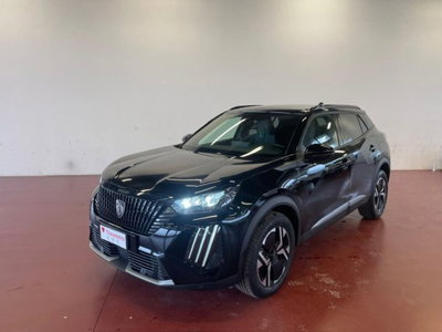 Peugeot 2008 1.2 puretech Active s&amp;s 100cv del 2024 usata a Torino