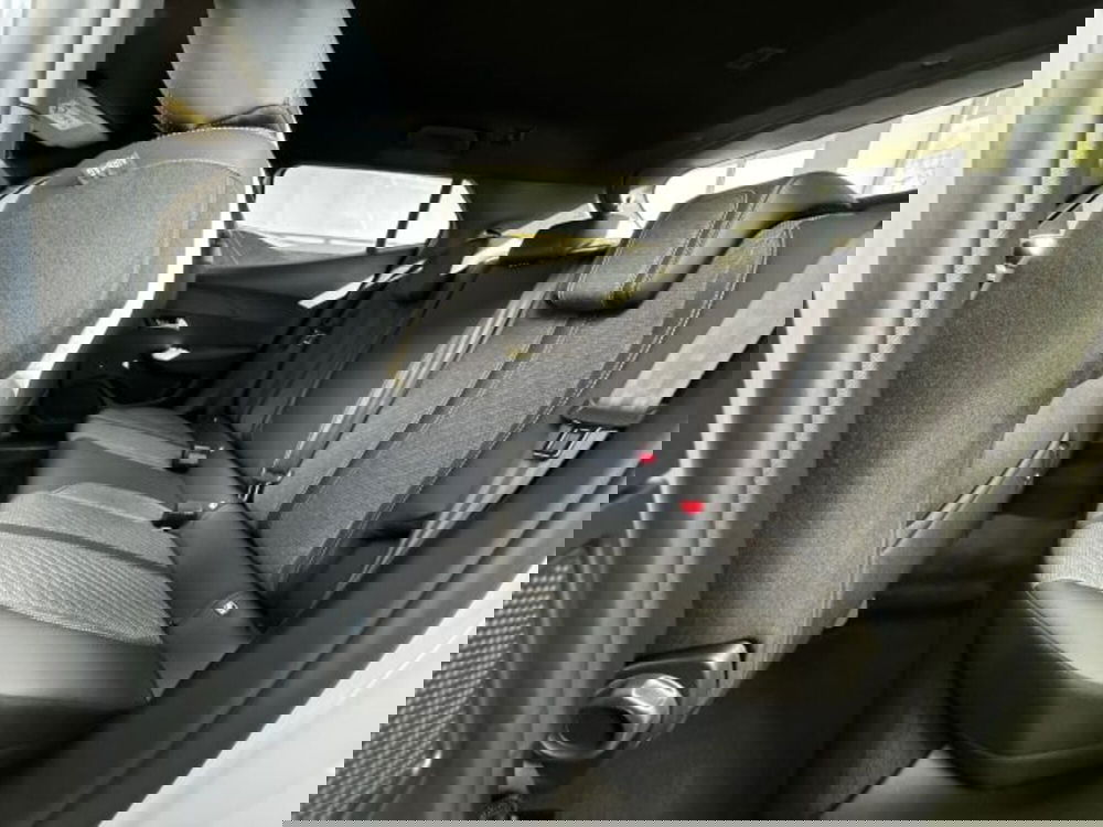 Peugeot 2008 nuova a Torino (11)