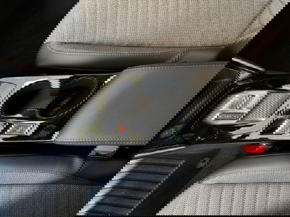 Peugeot 2008 nuova a Torino (18)