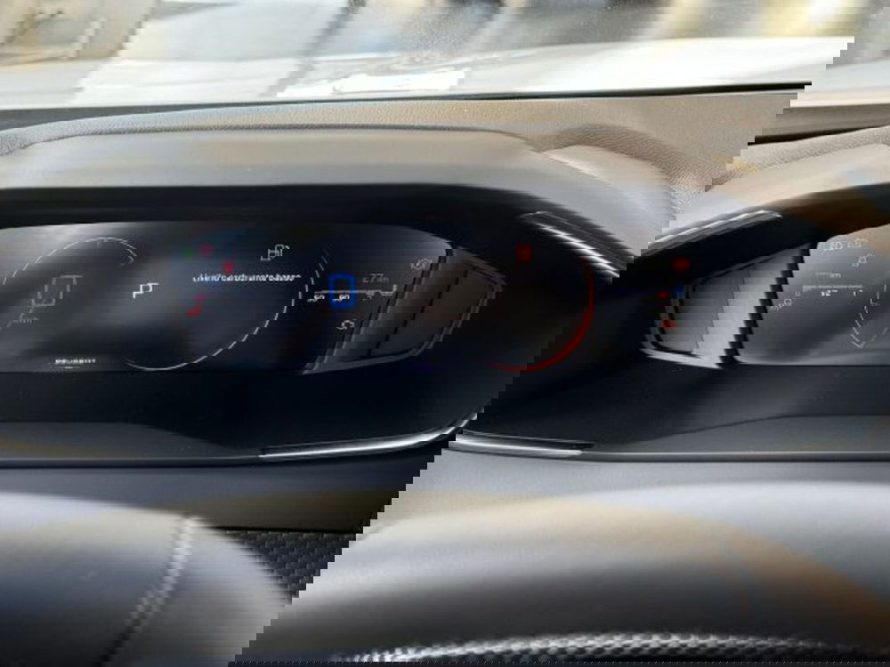 Peugeot 2008 nuova a Torino (9)