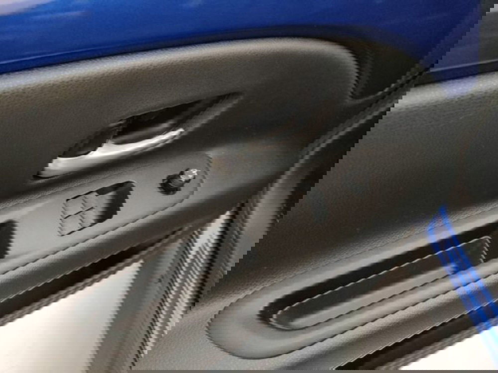 Toyota Aygo X usata a Torino (17)