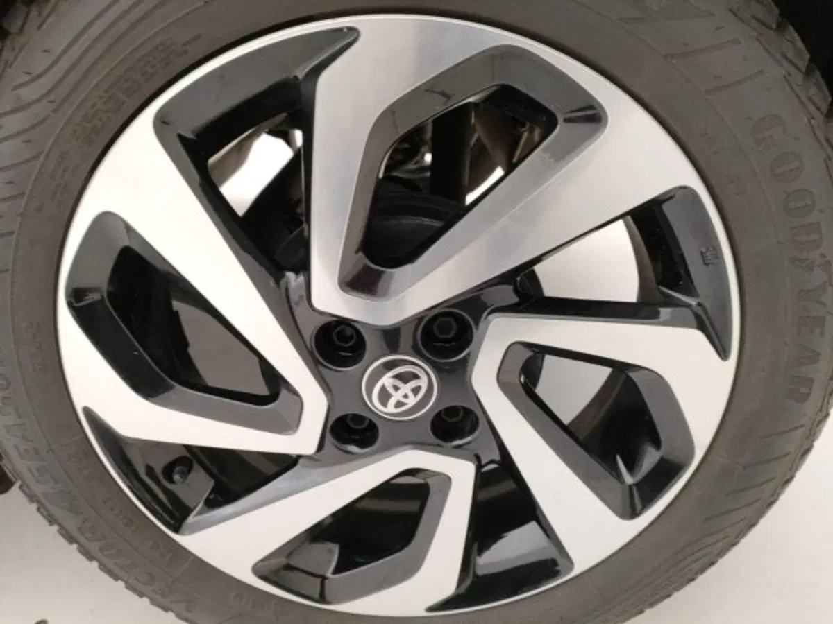 Toyota Aygo X usata a Torino (19)