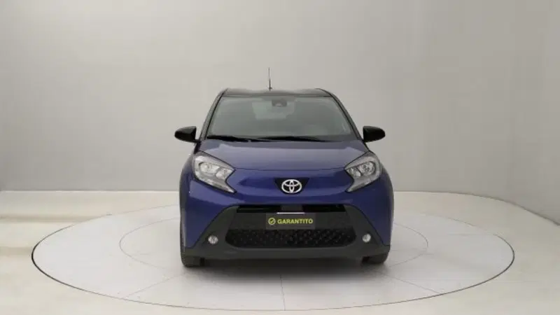 Toyota Aygo X usata a Torino (8)