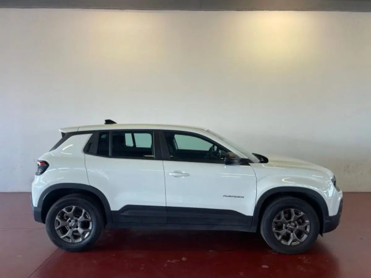 Jeep Avenger usata a Torino (6)