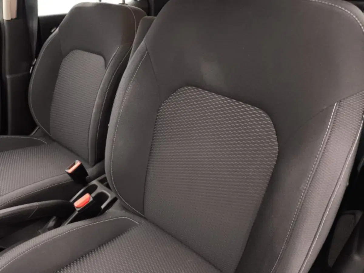 Dacia Duster usata a Torino (11)