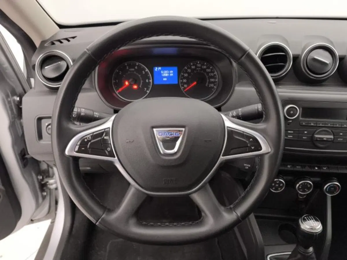 Dacia Duster usata a Torino (12)