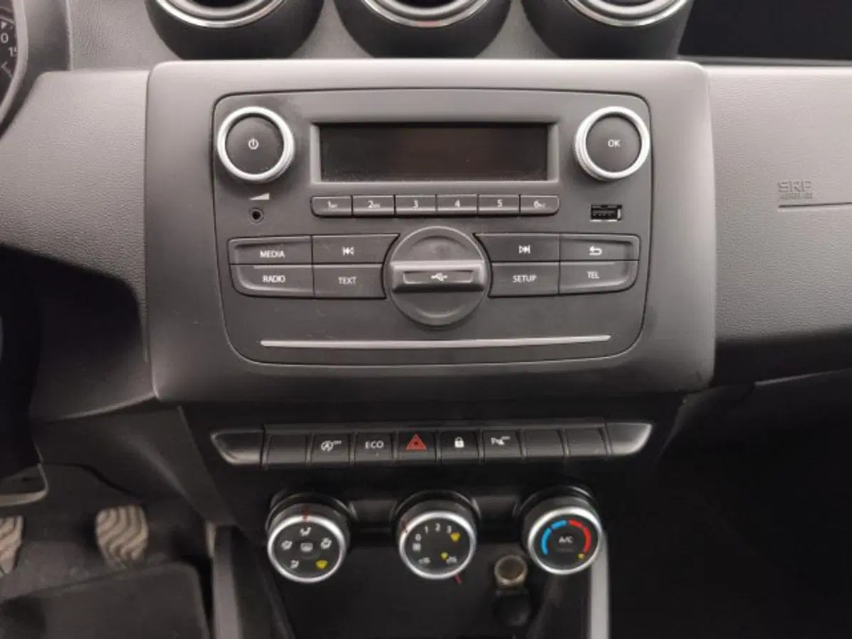Dacia Duster usata a Torino (14)