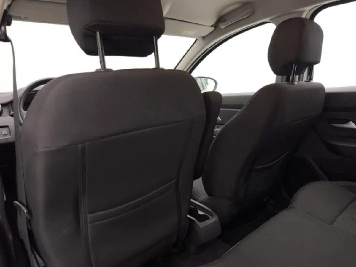 Dacia Duster usata a Torino (16)