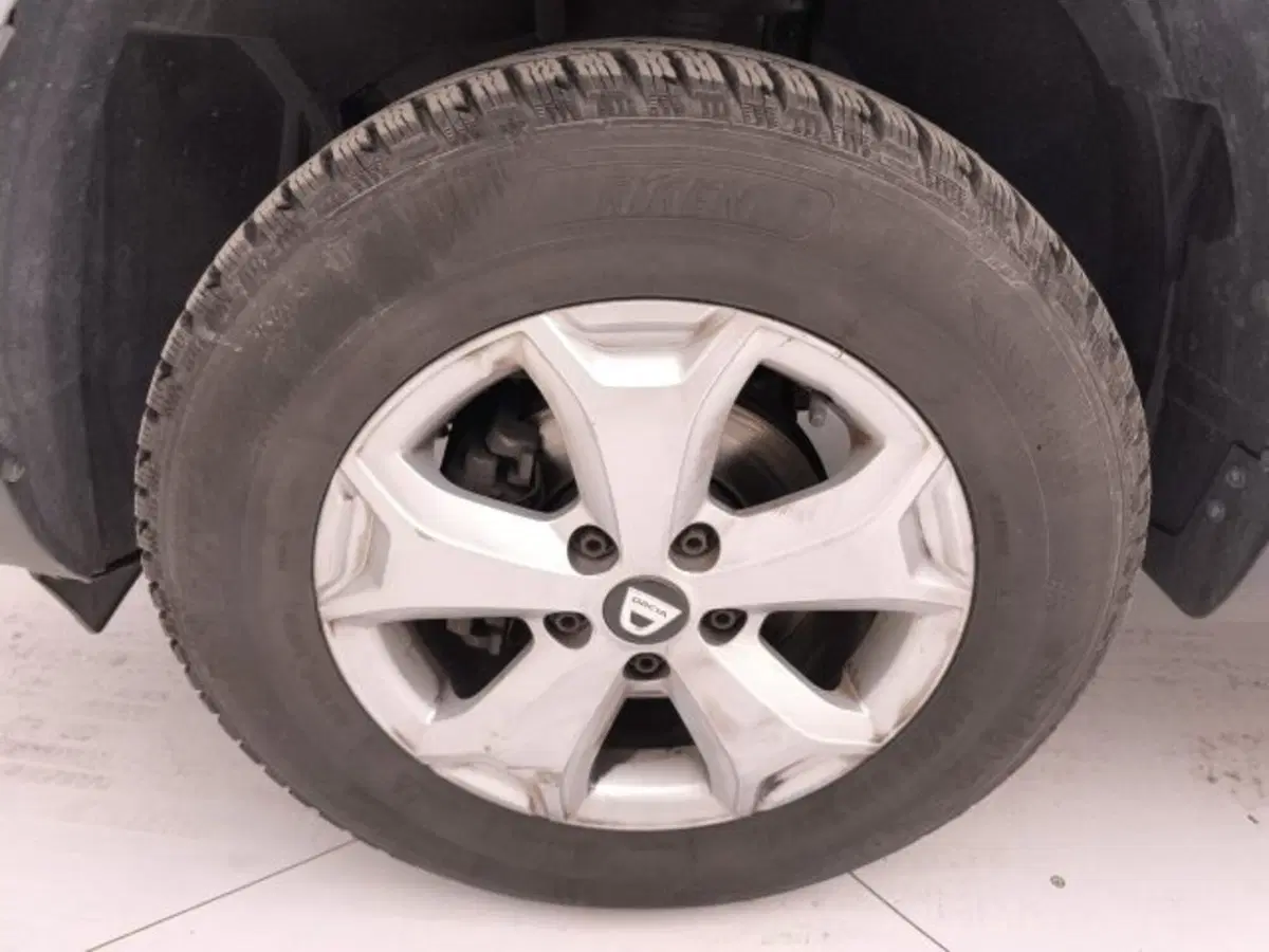 Dacia Duster usata a Torino (9)