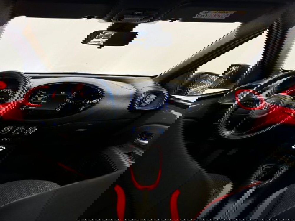 Toyota Aygo X usata a Torino (12)