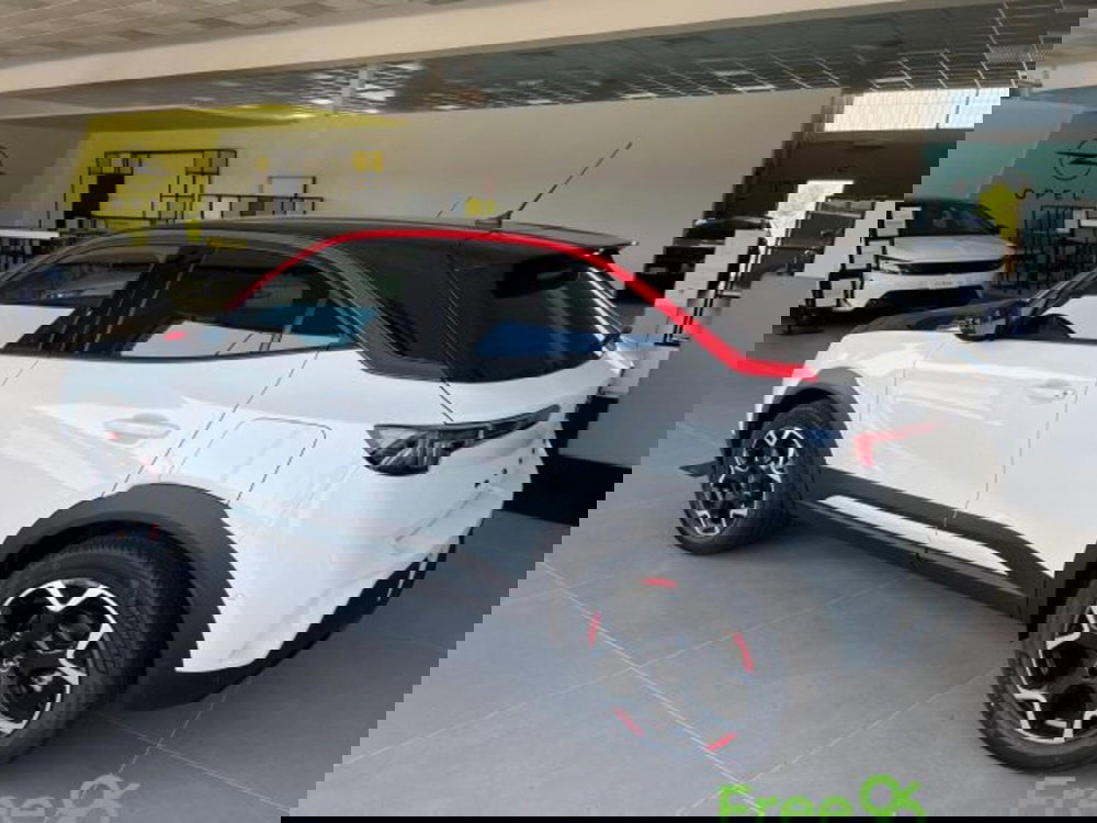 Opel Mokka nuova a Torino (2)