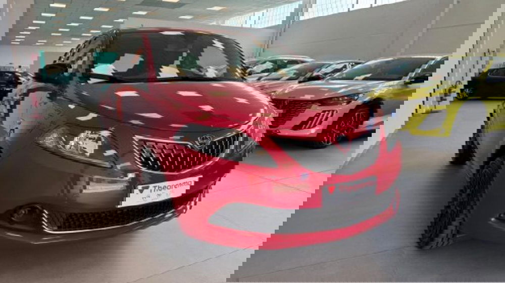 Lancia Ypsilon usata a Torino (7)