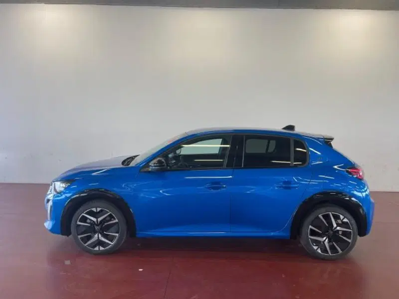 Peugeot 208 nuova a Torino (2)