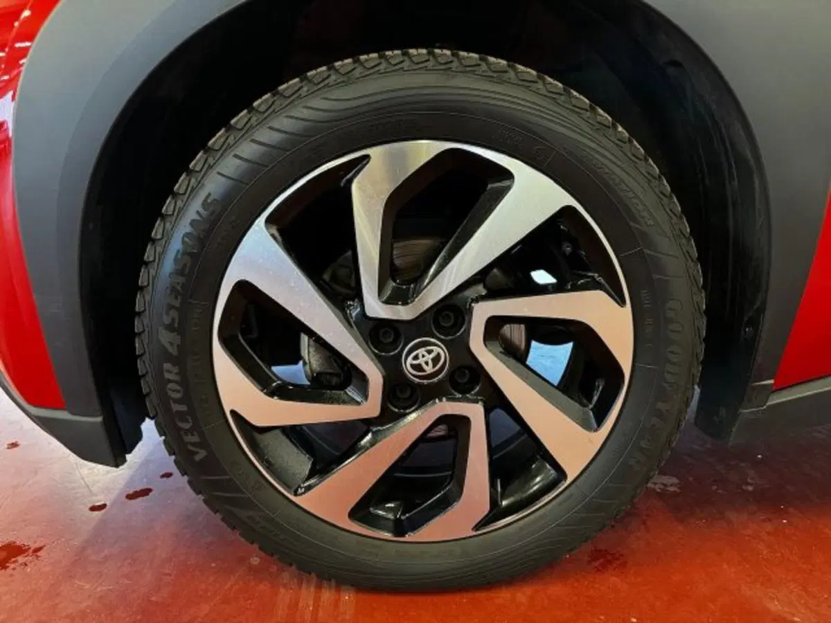 Toyota Aygo X usata a Torino (10)
