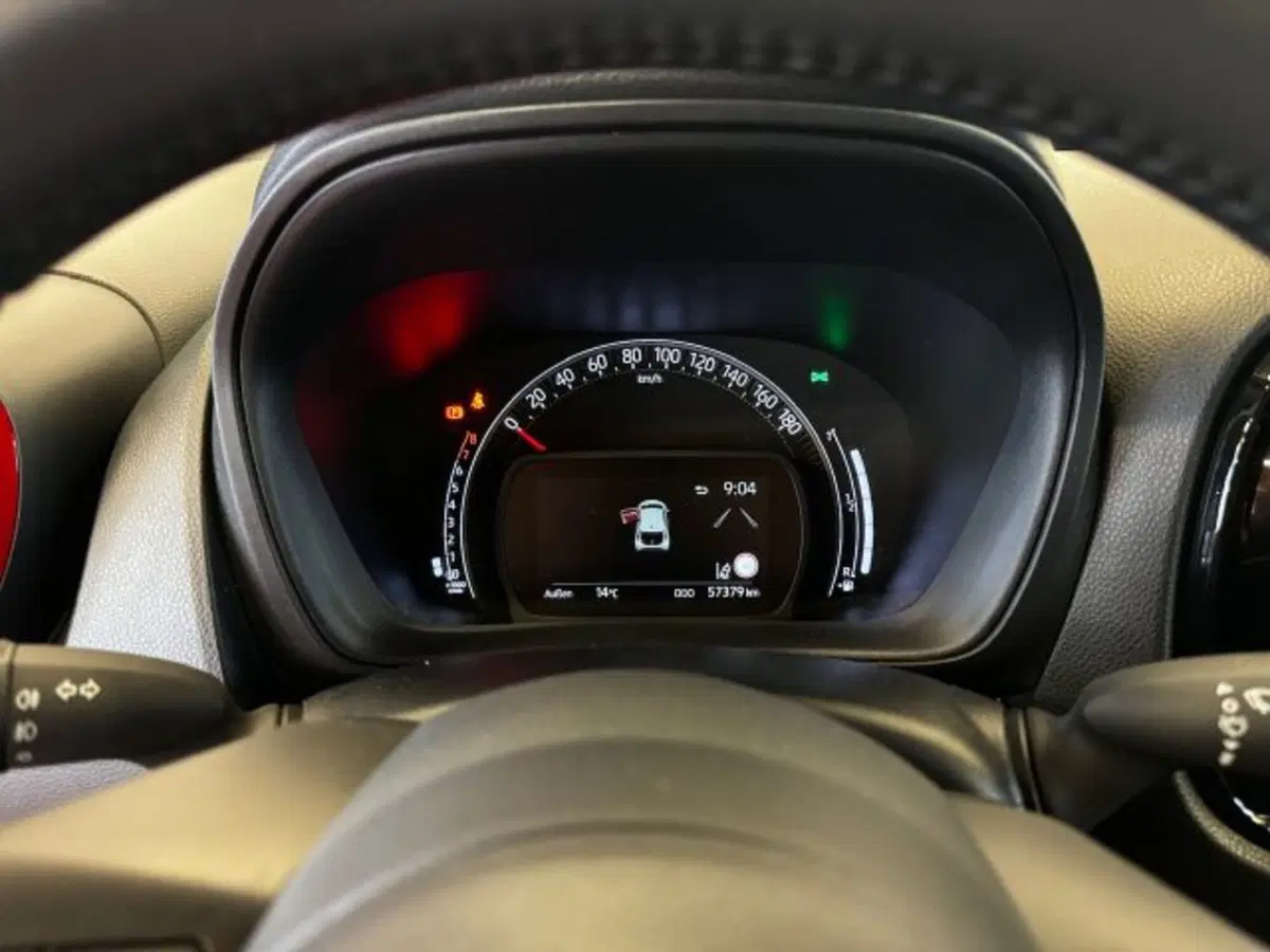 Toyota Aygo X usata a Torino (13)