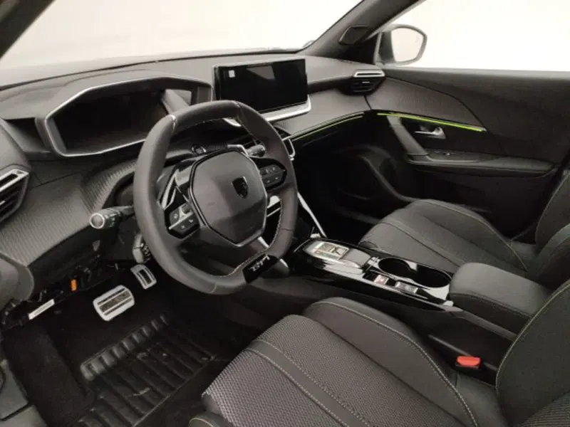 Peugeot 2008 nuova a Torino (10)