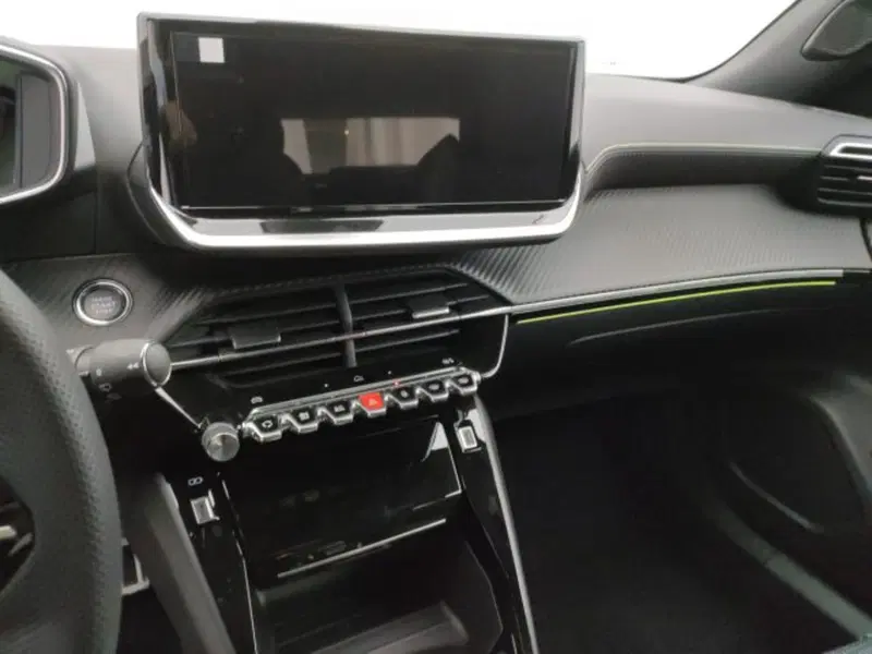 Peugeot 2008 nuova a Torino (14)