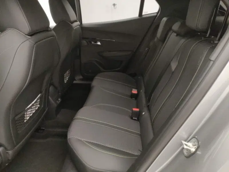Peugeot 2008 nuova a Torino (17)